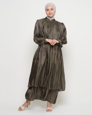 Gamis Shimmer Wanita Mewah Warna Army dengan Payet Shenada - Depan 1