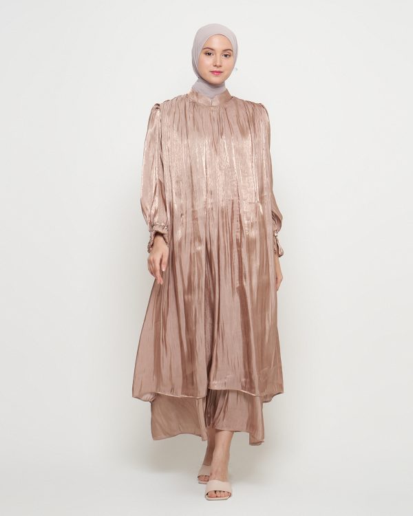 Gamis Shimmer Wanita Mewah Warna Mocca dengan Payet Shenada - Depan 1