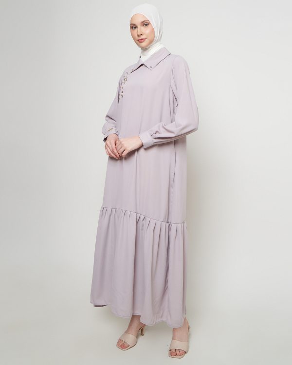 Gamis Wanita Mewah Warna Thistle dengan Payet Shenada