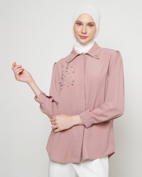 Kemeja Wanita Mewah Warna Rosy Brown dengan Payet Shenada