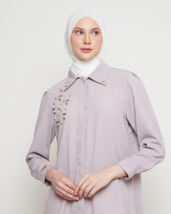 Kemeja Wanita Mewah Warna Thistle dengan Payet Shenada
