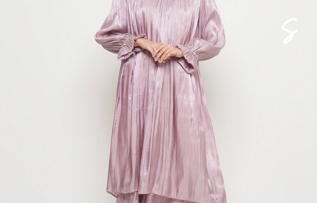 Cara Cek Kualitas Bahan Gamis Shimmer dengan Detail 5 Cara Cek Kualitas Bahan Gamis Shimmer